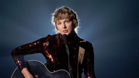 Taylor Swift Finishes Re Recording ‘fearless Says New Version Of