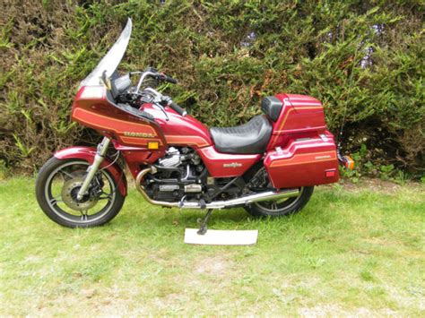 Latest new, used and classic honda silverwing 600cc motorcycles offered in listings in the canada. honda silverwing gl650 For Sale Ipswich, United Kingdom ...
