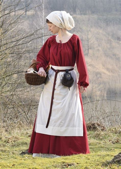 Pin By 💖 On Style In 2020 Medieval Clothing Women Medieval Clothing
