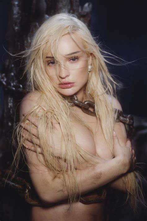 Kim Petras Is Ready For Her Close Up