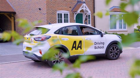 Why Should Driving Instructors Consider Moving To An Electric Vehicle