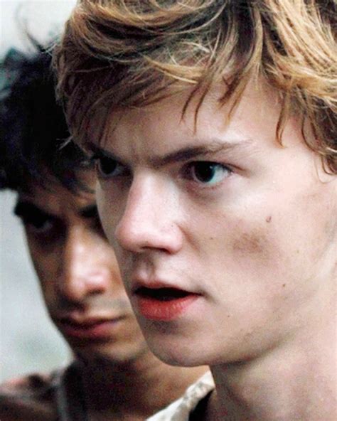 Pin On Thomas Brodie Sangster