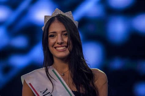 Clarissa Marchese Miss Italia Foto Isa E Chia