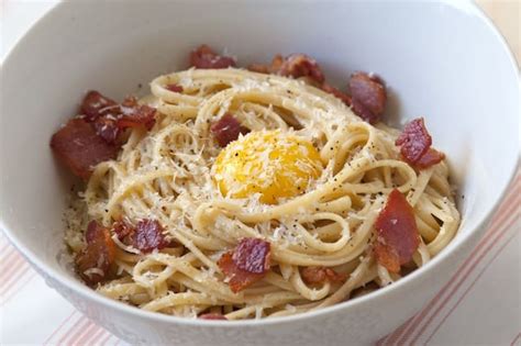 Pasta carbonara takes only 30 min start to finish! Pasta Carbonara Recipe