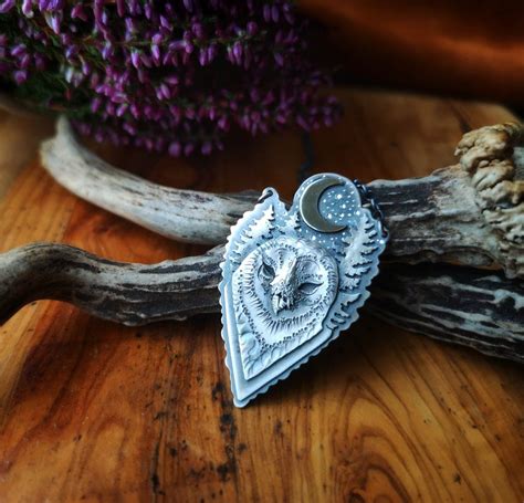 The Barn Owl Necklace - Totem Owl Necklace | Barn owl necklace, Owl necklace, Necklace