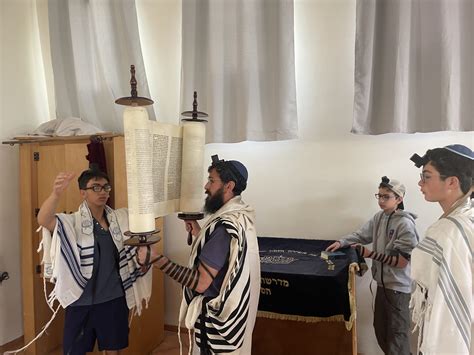 Judaic Studies - Bi-Cultural Hebrew Academy