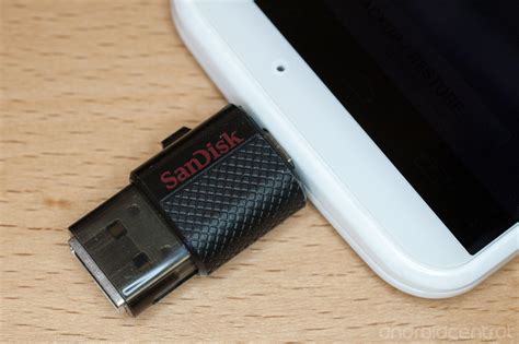 Sandisk Dual Usb Drive Is A Quick And Easy Way To Transfer Files