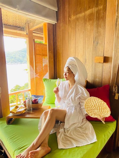 Huỳnh hồng loan họ và tên : Hậu chia tay Tiến Linh, Huỳnh Hồng Loan đi du lịch sang ...