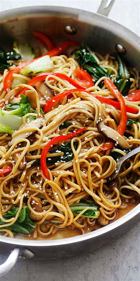 Vegetable Lo Mein Easy And Healthy Lo Mein Noodles With Bok Choy
