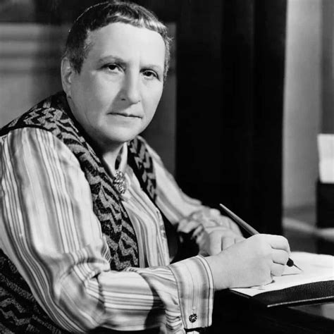 Gertrude Stein Life In Paris Jewish Tours Paris
