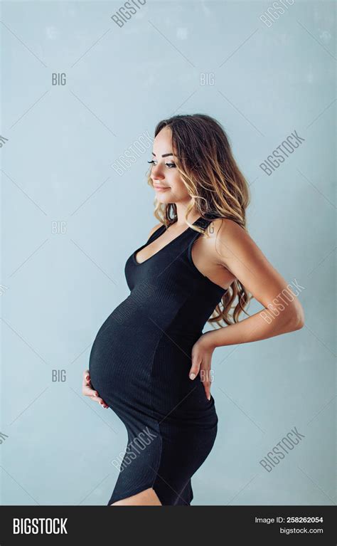 Beauty Pregnant Woman Image And Photo Free Trial Bigstock