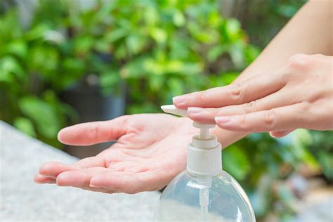 Add in ¼ tsp of sea salt and 1 tsp of olive oil. The FDA Has Some Concerns About Your Hand Sanitizer ...