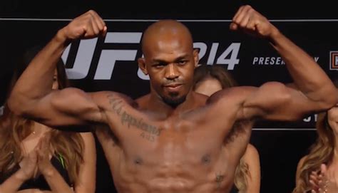 UFC 232 weigh-in results: Both title fights get green ...