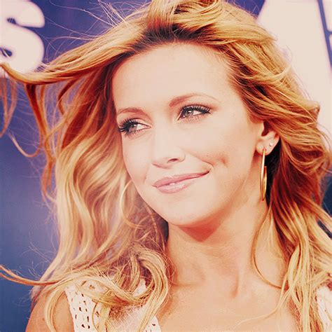Who Wants To Join Katie Cassidy 15in15 Icon Challenge Katie Cassidy