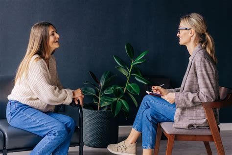 35 Questions To Ask Clients In Emotionally Focused Therapy Therapybypro