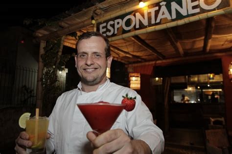 Bar Que Serve Drinks Org Nicos De Porto Alegre Completa Um Ano