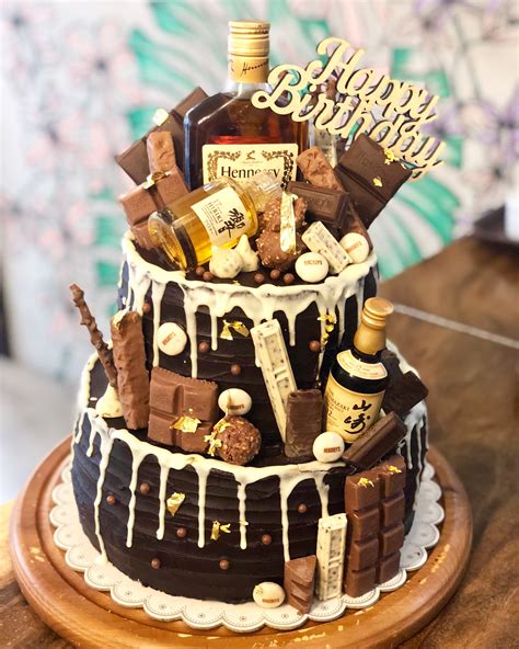 Design Chocolate Birthday Cake Ideas For Men See More Ideas About Chocolate Cake Decoration Cake
