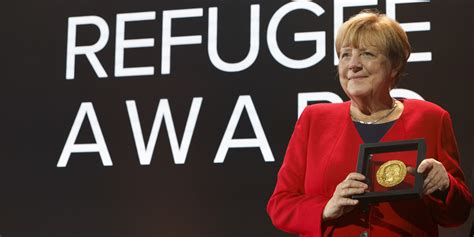 Würdigung Der Flüchtlingspolitik Angela Merkel Erhält Unesco Friedenspreis