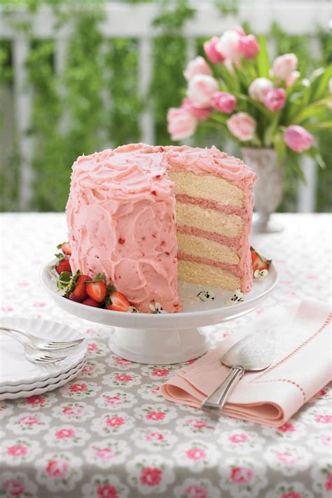 May this year be as successful as this cake is delicious! 10 Cakes to Serve at Your Grandmother's Next Birthday ...