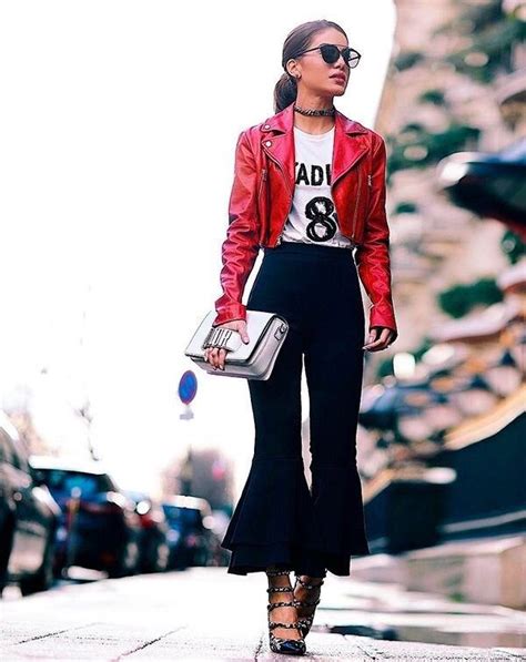 27 Stylish Looking Red Combinations For Women Outfits Casuales