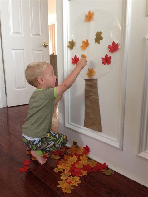Toddler Approved Easy Fall Tree Activity For Toddlers