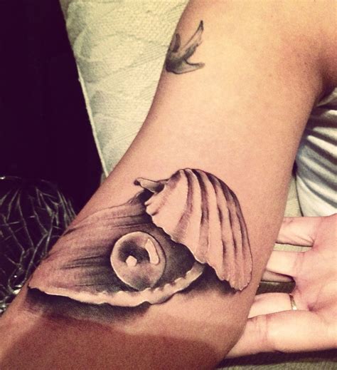 Pin By Alissa Alvarado On Moi Animal Tattoo Tattoos Shells