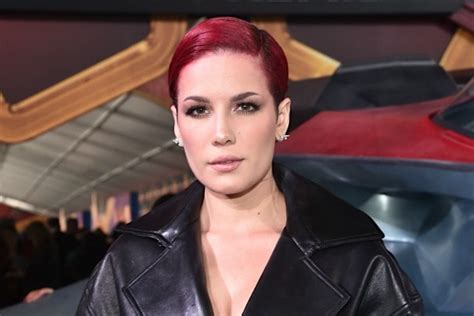 Halsey Considered Letting A Stranger Inside Of Me To Pay For Food Video