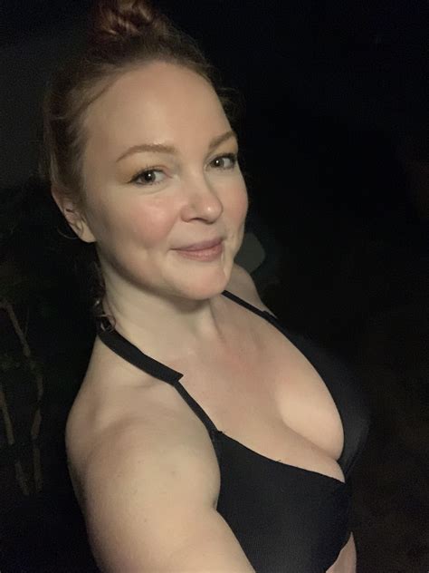 Fun Late Night Spa And Sauna Outing ️🧜‍♀️💦 🎶🥂 ~f38 R Selfie