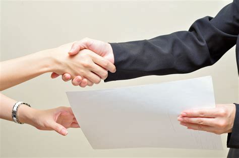 How to Get an Animal Pharmaceutical Sales Job: 6 Steps