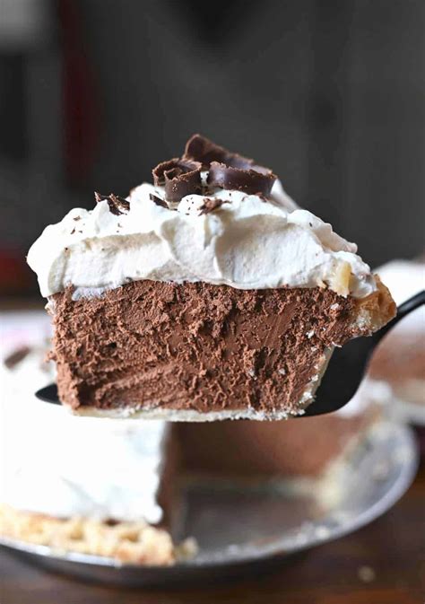 Chocolate Cream Pie Easy Recipe Butter Your Biscuit