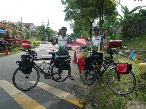 I have on two occasions bought a bicycle in malaysia that i used for touring. USJ Green Riders: Pre-Flag off Cycle Around Peninsular Malaysia 2012