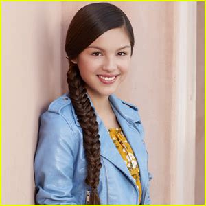 Olivia rodrigo & madison hu. Bizaardvark's Olivia Rodrigo & Madison Hu Team Up for Instagram's 'Kind Comments' Event ...