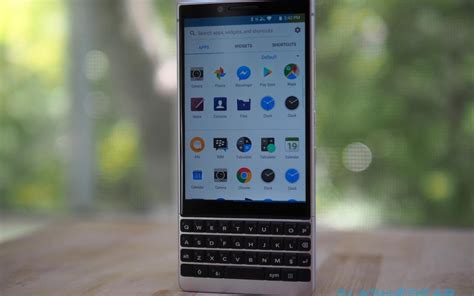 Blackberry 5g Android Phone With Physical Keyboard Coming Soon Droid News