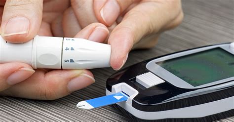 Diabetes mellitus, also known simply as diabetes, involves how your body turns food into energy. Ernährung bei Diabetes mellitus | EAT SMARTER