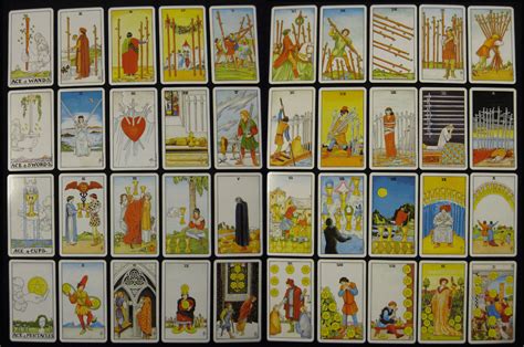 Tarot cards all have upright and reversed meanings. Start With a Specific Suite, And/ Or From Major Arcana - Tirage Gratuit