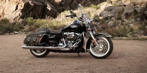2019 Road King Classic Motorcycle Harley Davidson Uk