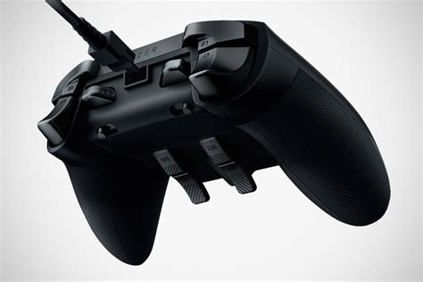 Razers New Xbox One Controller Has An Impossible Level Of