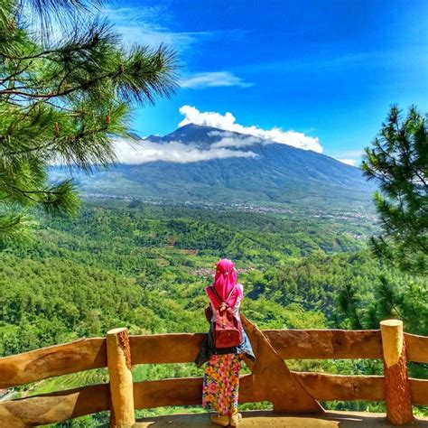 Namun, tahukah anda bahwa kabupaten ini memiliki eksklave (wilayah yang terpisah dengan wilayah utama) yang memiliki potensi alam sangat tinggi? Wisata Alam Di Malang Raya Terbaik | Gerai News