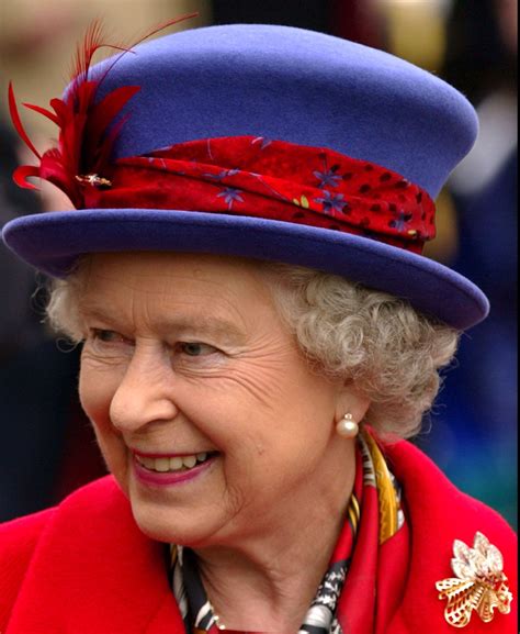 With Class Queen Hat God Save The Queen Hm The Queen Royal
