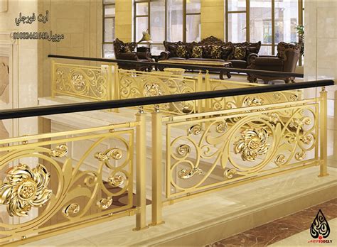 السطح سلم حديد للسطح : هندريل سلم حديد مشغول والاستشوار نحاسي
