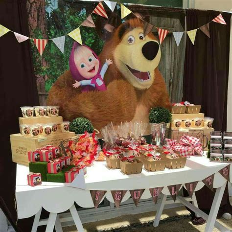 Ideas Para Una Fiesta Temática De Masha Y El Oso Bear Birthday Party Bear Birthday Bear Party