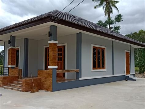 Stylish But Affordable Two Bedroom House With Two Bathrooms And Large