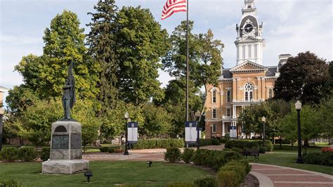 Hillsdale College Receives 2022 Ncaa Division Ii Presidents Award For Academic Excellence