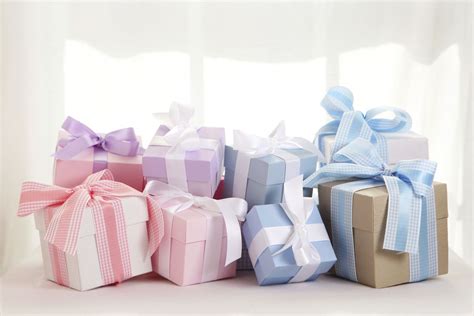 Here's our guide for presents the new parents will be glad to have and those their baby will use most.be sure to check out our baby shower gifts section for more gift ideas. Best Baby Gifts for Parents of Twins