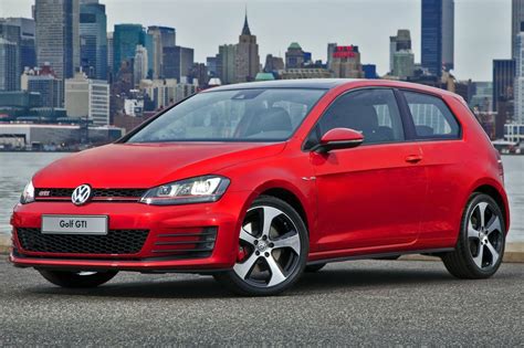 Used 2015 Volkswagen Golf Gti For Sale Pricing And Features Edmunds