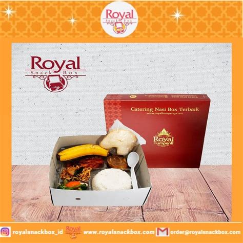 Padatnya aktivitas diluar terkadang membuat diri kita lupa untuk makan. Nasi Box Terbaik di Jakarta | Royal Snack Box