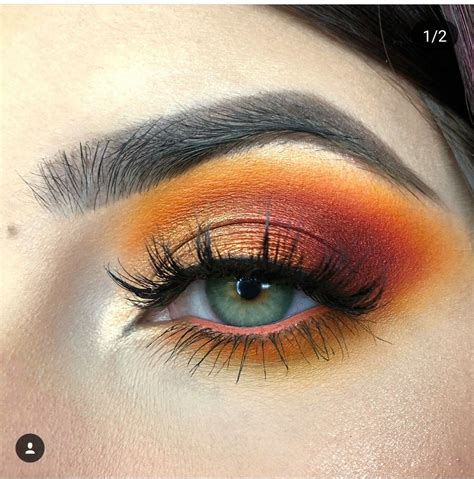Apply ombre eyeliner on your bottom lash Pin de Shelby em Eye makeup | Maquiagem olhos, Ideias de ...