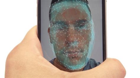 Thanks To Apple Year Old Facial Recognition Goes Mainstream Bloomberg
