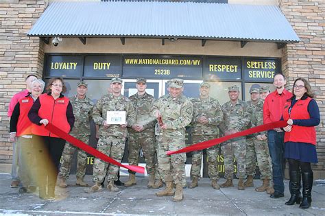 Army National Guard Opens States 1st Storefront Recruiting Offic