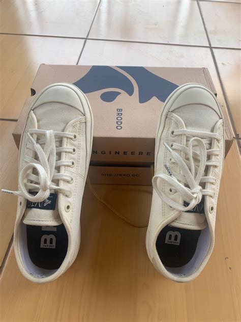 Sepatu Brodo Vtg V Low Crem Box Full Ori On Carousell